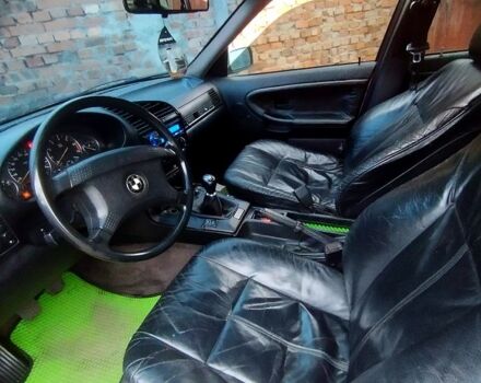 Сірий БМВ 3 Серія, об'ємом двигуна 1.6 л та пробігом 380 тис. км за 1350 $, фото 4 на Automoto.ua