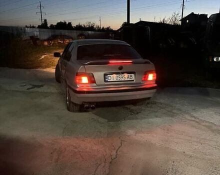 Серый БМВ 3 Серия, объемом двигателя 1.99 л и пробегом 380 тыс. км за 2600 $, фото 9 на Automoto.ua