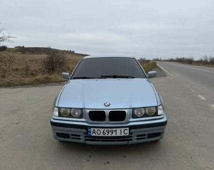 Серый БМВ 3 Серия, объемом двигателя 2.5 л и пробегом 296 тыс. км за 2999 $, фото 1 на Automoto.ua