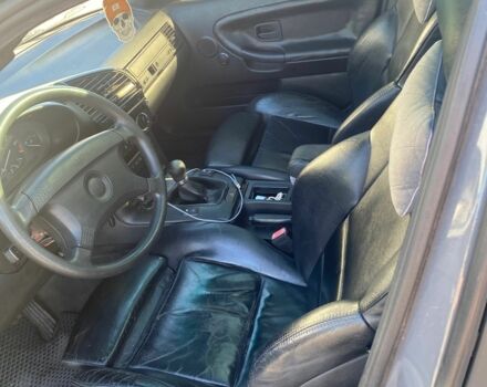 Серый БМВ 3 Серия, объемом двигателя 2 л и пробегом 39 тыс. км за 2500 $, фото 4 на Automoto.ua