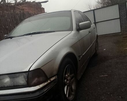 Серый БМВ 3 Серия, объемом двигателя 2.5 л и пробегом 0 тыс. км за 2000 $, фото 4 на Automoto.ua