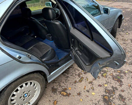 Серый БМВ 3 Серия, объемом двигателя 2 л и пробегом 295 тыс. км за 2300 $, фото 6 на Automoto.ua