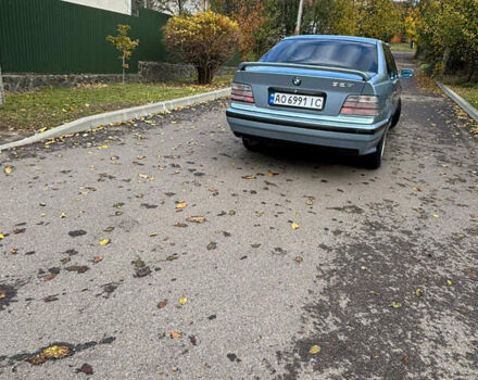 Серый БМВ 3 Серия, объемом двигателя 2 л и пробегом 295 тыс. км за 2300 $, фото 3 на Automoto.ua