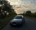 Серый БМВ 3 Серия, объемом двигателя 2 л и пробегом 300 тыс. км за 3035 $, фото 1 на Automoto.ua