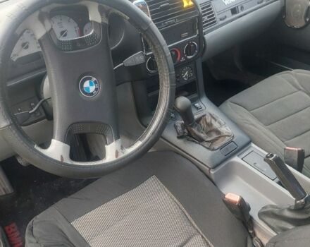 Серый БМВ 3 Серия, объемом двигателя 0 л и пробегом 560 тыс. км за 1500 $, фото 1 на Automoto.ua