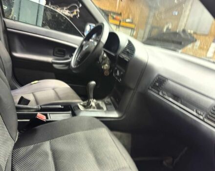 Сірий БМВ 3 Серія, об'ємом двигуна 1.6 л та пробігом 100 тис. км за 2200 $, фото 4 на Automoto.ua