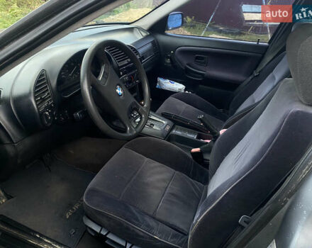Серый БМВ 3 Серия, объемом двигателя 1.6 л и пробегом 330 тыс. км за 2200 $, фото 19 на Automoto.ua