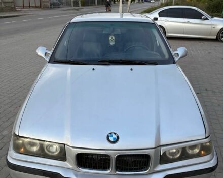 Серый БМВ 3 Серия, объемом двигателя 1.8 л и пробегом 300 тыс. км за 2700 $, фото 8 на Automoto.ua