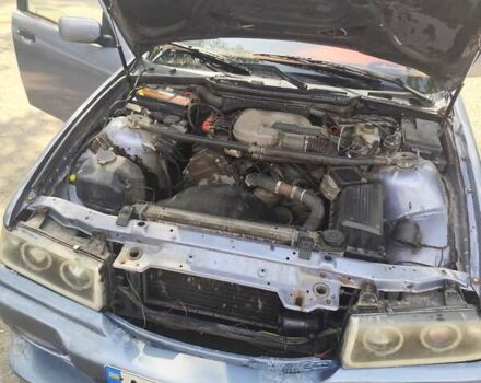 Серый БМВ 3 Серия, объемом двигателя 1.6 л и пробегом 360 тыс. км за 2600 $, фото 13 на Automoto.ua