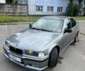 Серый БМВ 3 Серия, объемом двигателя 2 л и пробегом 280 тыс. км за 4500 $, фото 2 на Automoto.ua