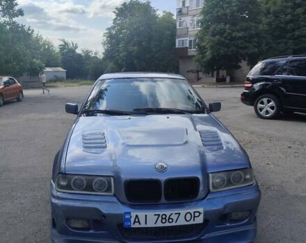 Серый БМВ 3 Серия, объемом двигателя 1.6 л и пробегом 360 тыс. км за 2600 $, фото 1 на Automoto.ua