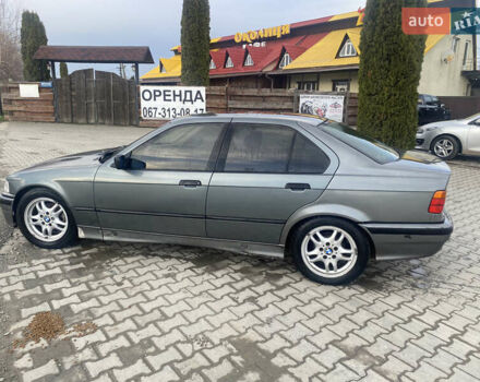 Серый БМВ 3 Серия, объемом двигателя 1.6 л и пробегом 330 тыс. км за 2200 $, фото 4 на Automoto.ua