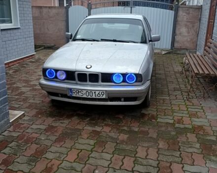 Серый БМВ 3 Серия, объемом двигателя 2.5 л и пробегом 256 тыс. км за 1065 $, фото 6 на Automoto.ua