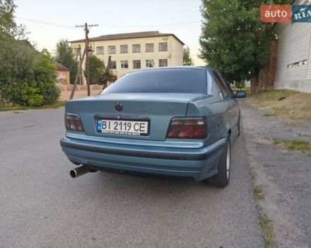 Сірий БМВ 3 Серія, об'ємом двигуна 1.8 л та пробігом 300 тис. км за 3000 $, фото 8 на Automoto.ua