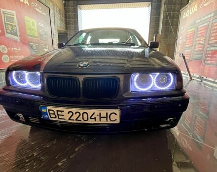 Сірий БМВ 3 Серія, об'ємом двигуна 1.8 л та пробігом 273 тис. км за 2200 $, фото 10 на Automoto.ua