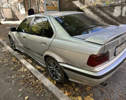 Серый БМВ 3 Серия, объемом двигателя 1.8 л и пробегом 600 тыс. км за 1800 $, фото 4 на Automoto.ua