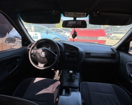 Сірий БМВ 3 Серія, об'ємом двигуна 2.8 л та пробігом 236 тис. км за 4200 $, фото 7 на Automoto.ua