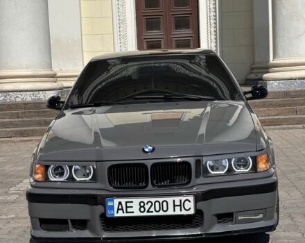 Сірий БМВ 3 Серія, об'ємом двигуна 2.5 л та пробігом 360 тис. км за 5500 $, фото 2 на Automoto.ua