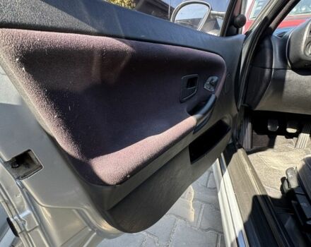 Сірий БМВ 3 Серія, об'ємом двигуна 2.8 л та пробігом 236 тис. км за 4200 $, фото 20 на Automoto.ua