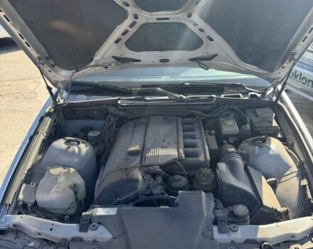 Сірий БМВ 3 Серія, об'ємом двигуна 2.8 л та пробігом 236 тис. км за 4200 $, фото 9 на Automoto.ua