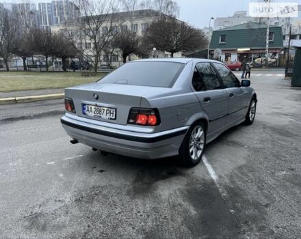 Серый БМВ 3 Серия, объемом двигателя 2 л и пробегом 400 тыс. км за 3800 $, фото 7 на Automoto.ua