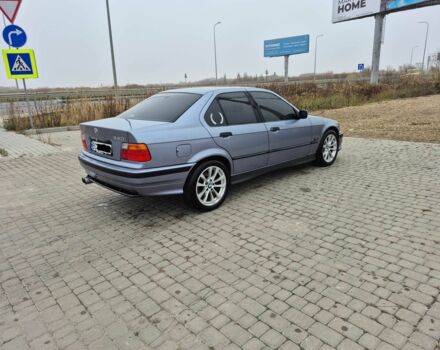 Серый БМВ 3 Серия, объемом двигателя 2 л и пробегом 340 тыс. км за 5100 $, фото 9 на Automoto.ua