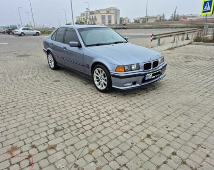 Серый БМВ 3 Серия, объемом двигателя 2 л и пробегом 340 тыс. км за 5100 $, фото 8 на Automoto.ua