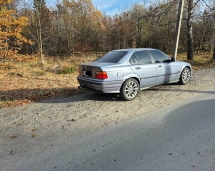 Серый БМВ 3 Серия, объемом двигателя 2 л и пробегом 340 тыс. км за 5100 $, фото 4 на Automoto.ua