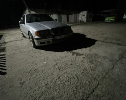 Сірий БМВ 3 Серія, об'ємом двигуна 1.8 л та пробігом 600 тис. км за 1000 $, фото 2 на Automoto.ua