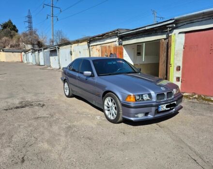 Серый БМВ 3 Серия, объемом двигателя 2 л и пробегом 340 тыс. км за 5100 $, фото 3 на Automoto.ua