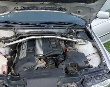 Серый БМВ 3 Серия, объемом двигателя 2 л и пробегом 290 тыс. км за 3200 $, фото 27 на Automoto.ua