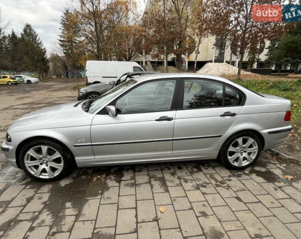 Серый БМВ 3 Серия, объемом двигателя 1.9 л и пробегом 220 тыс. км за 3700 $, фото 1 на Automoto.ua