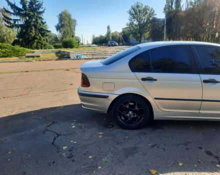 Серый БМВ 3 Серия, объемом двигателя 2 л и пробегом 357 тыс. км за 4290 $, фото 2 на Automoto.ua