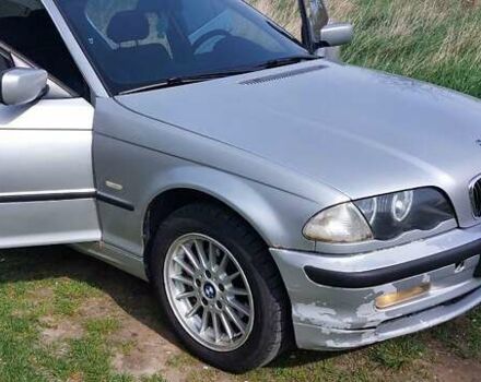 Серый БМВ 3 Серия, объемом двигателя 2 л и пробегом 290 тыс. км за 3200 $, фото 13 на Automoto.ua