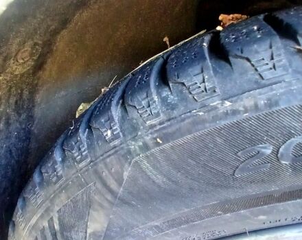 Серый БМВ 3 Серия, объемом двигателя 1.9 л и пробегом 311 тыс. км за 3900 $, фото 1 на Automoto.ua