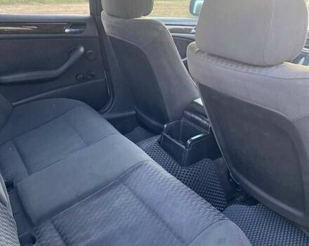 Серый БМВ 3 Серия, объемом двигателя 2 л и пробегом 333 тыс. км за 3499 $, фото 12 на Automoto.ua