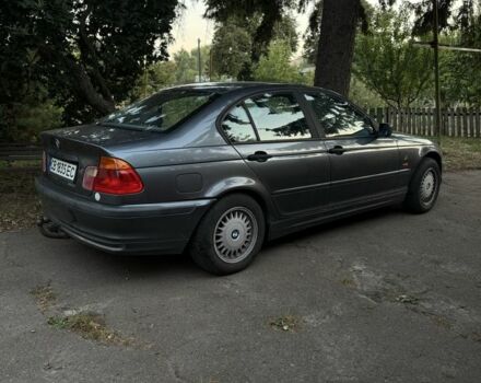 Серый БМВ 3 Серия, объемом двигателя 1.9 л и пробегом 301 тыс. км за 3800 $, фото 2 на Automoto.ua