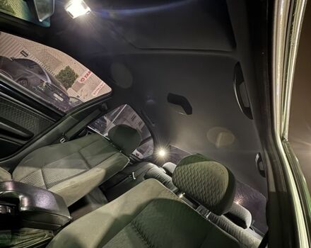 Серый БМВ 3 Серия, объемом двигателя 2.8 л и пробегом 222 тыс. км за 4700 $, фото 9 на Automoto.ua