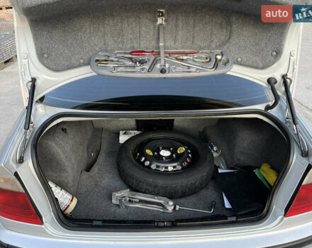 Серый БМВ 3 Серия, объемом двигателя 2.5 л и пробегом 285 тыс. км за 5500 $, фото 8 на Automoto.ua