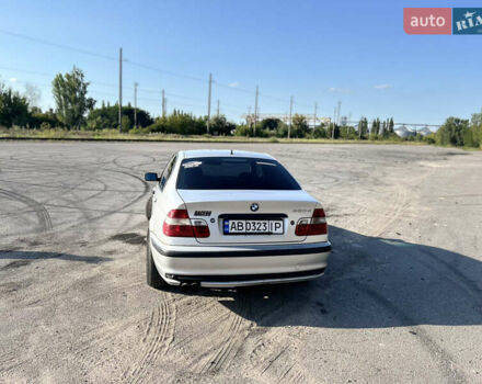Серый БМВ 3 Серия, объемом двигателя 2.49 л и пробегом 110 тыс. км за 3900 $, фото 3 на Automoto.ua