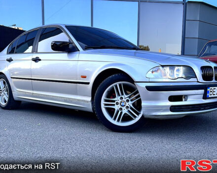 Серый БМВ 3 Серия, объемом двигателя 1.9 л и пробегом 333 тыс. км за 3950 $, фото 1 на Automoto.ua