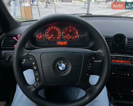 Серый БМВ 3 Серия, объемом двигателя 2 л и пробегом 409 тыс. км за 5600 $, фото 29 на Automoto.ua