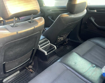 Серый БМВ 3 Серия, объемом двигателя 2 л и пробегом 408 тыс. км за 4499 $, фото 6 на Automoto.ua