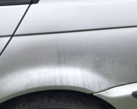 Серый БМВ 3 Серия, объемом двигателя 1.9 л и пробегом 323 тыс. км за 4000 $, фото 6 на Automoto.ua