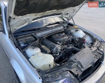 Серый БМВ 3 Серия, объемом двигателя 1.9 л и пробегом 320 тыс. км за 4500 $, фото 8 на Automoto.ua