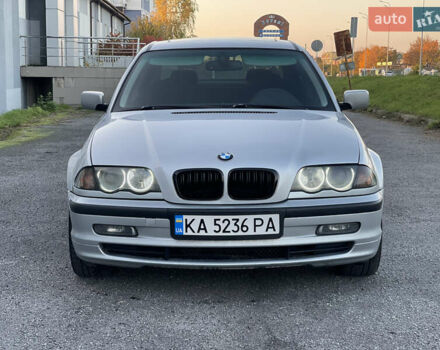 Серый БМВ 3 Серия, объемом двигателя 2.8 л и пробегом 291 тыс. км за 5200 $, фото 7 на Automoto.ua