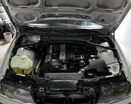 Серый БМВ 3 Серия, объемом двигателя 2 л и пробегом 384 тыс. км за 4100 $, фото 2 на Automoto.ua