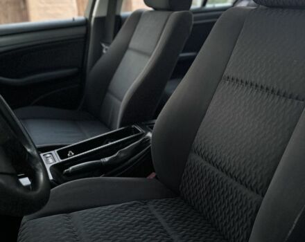 Серый БМВ 3 Серия, объемом двигателя 1.9 л и пробегом 301 тыс. км за 3800 $, фото 5 на Automoto.ua