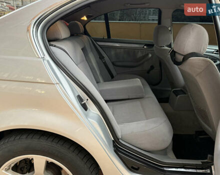 Серый БМВ 3 Серия, объемом двигателя 2 л и пробегом 278 тыс. км за 4000 $, фото 16 на Automoto.ua