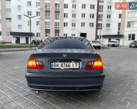 Серый БМВ 3 Серия, объемом двигателя 2 л и пробегом 409 тыс. км за 5600 $, фото 8 на Automoto.ua